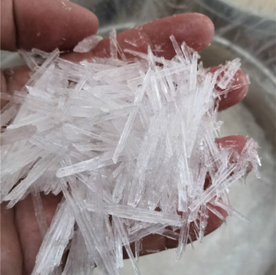 Chất lượng  99.5% L Dl Pure Menthol Crystals CAS 89-78-1 Natural Food Additive nhà máy